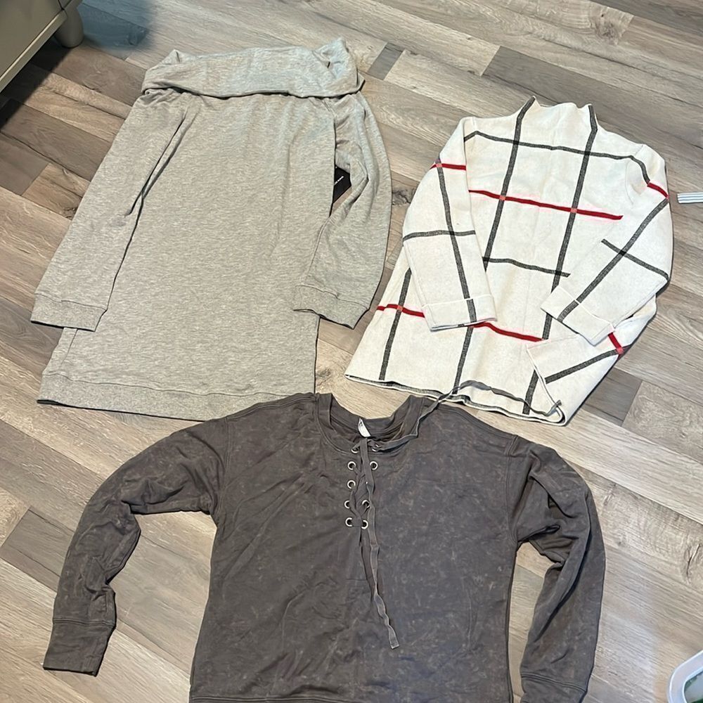 Ladies bundle - Picture 1 of 4